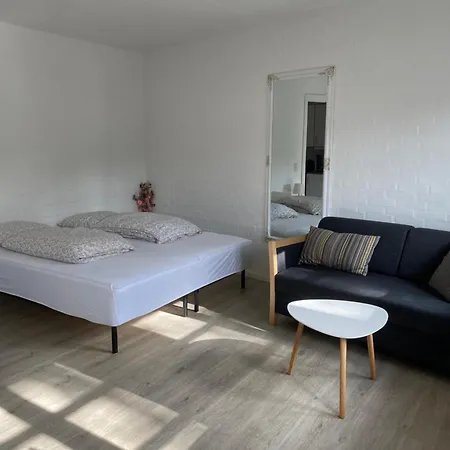 Apartamento #1 With Wifi, Close To Center, And Forrest *